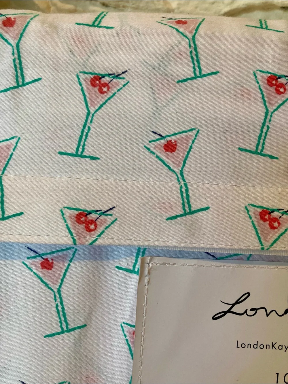 NEW Twin XL 100% Cotton Sheet Set - White with Teal & Pink Martini Print
